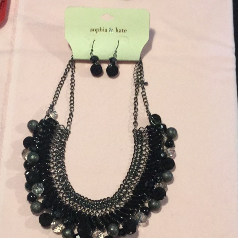 Sophia & Kate, Black Chain Beaded Necklace